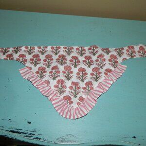 Mark & Graham Ruffle Dog Bandana Pink Block Print Size S/M (A-31)